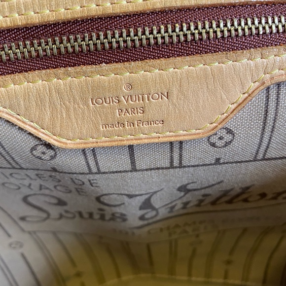 ($1600) Neverfull GM - Picture 5 of 8